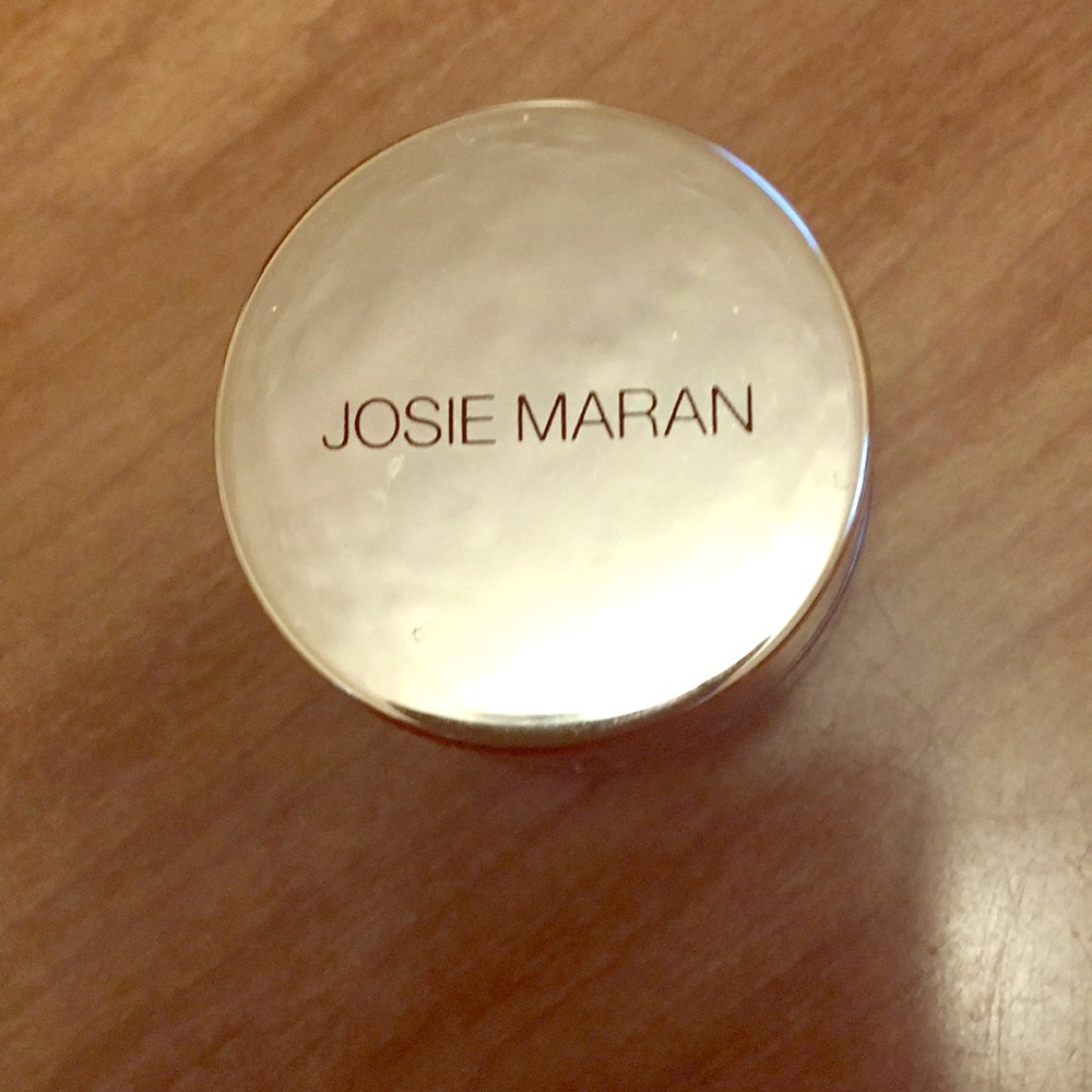 Josie Maran
